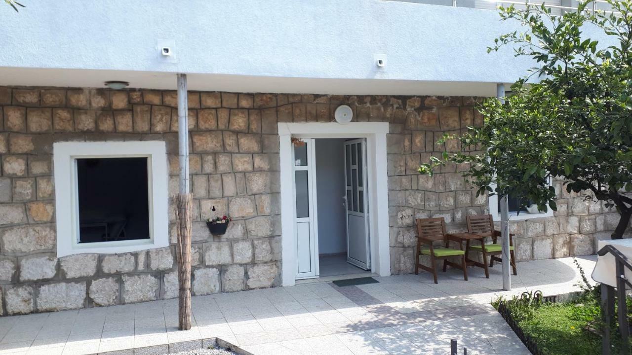 Studio Apartments Ilija Kotor Buitenkant foto