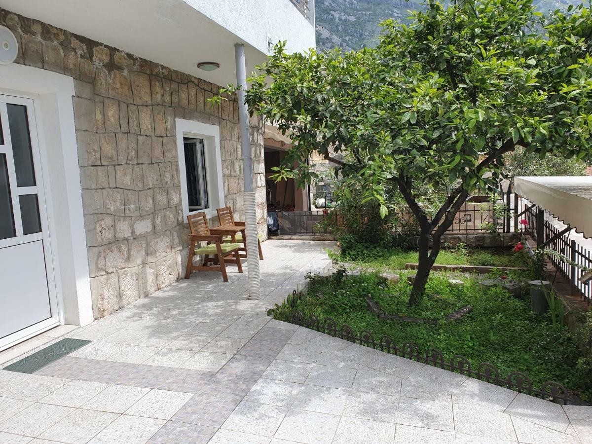 Studio Apartments Ilija Kotor Buitenkant foto